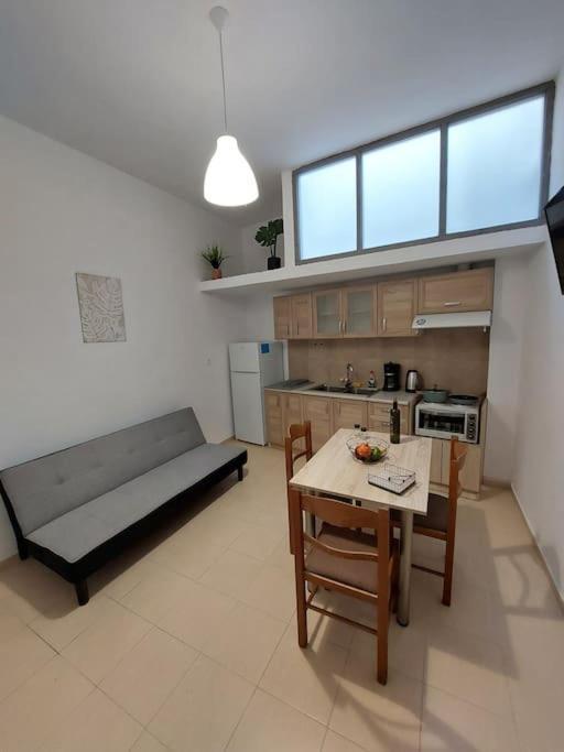 Appartement 2 *