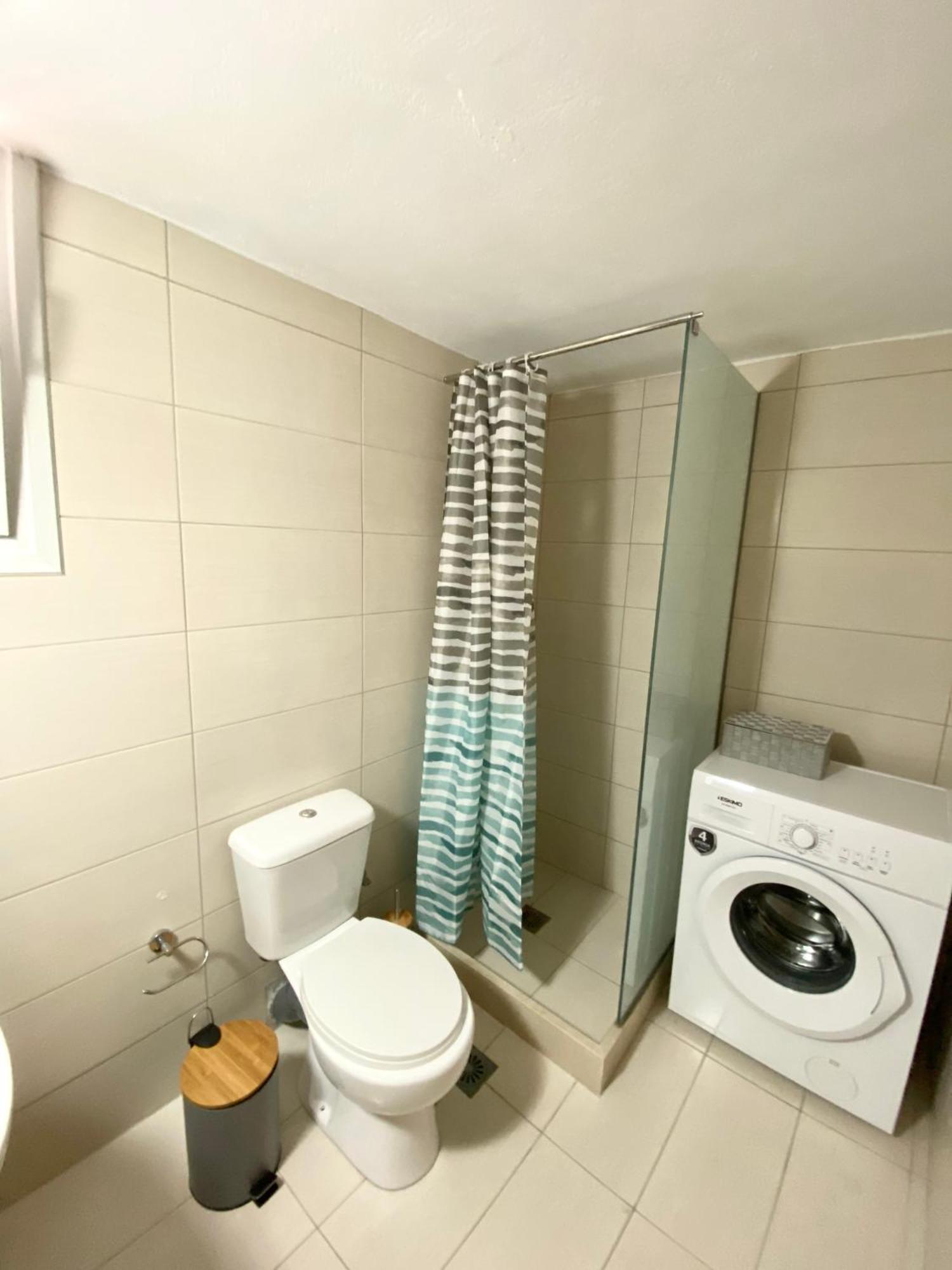 Appartement 2 *